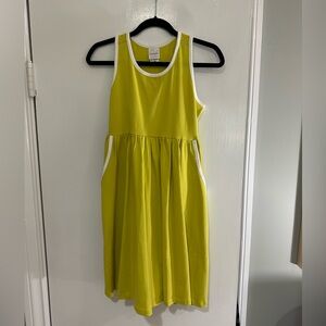 Hanna Andersson Racerback Skater Dress in size 8; lime green w/pockets
